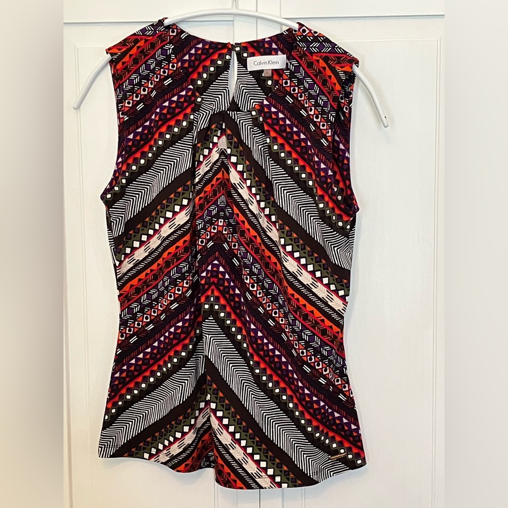 Calvin Klein Sleeveless Blouse with Red, Orange, White, Black Chevron Print
